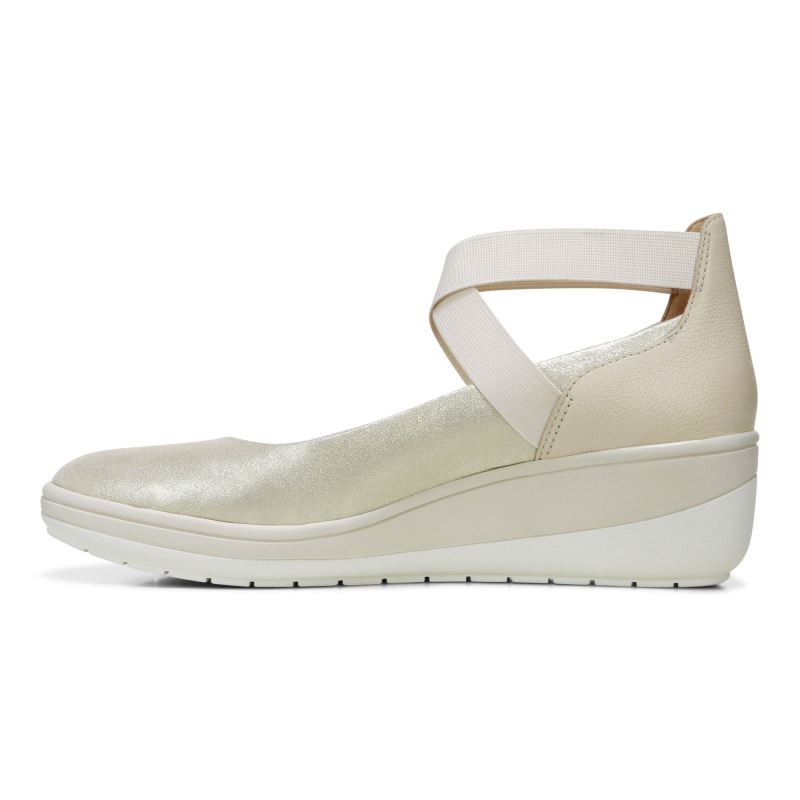 Vionic Women's Ellery Wedge - Cream Suede