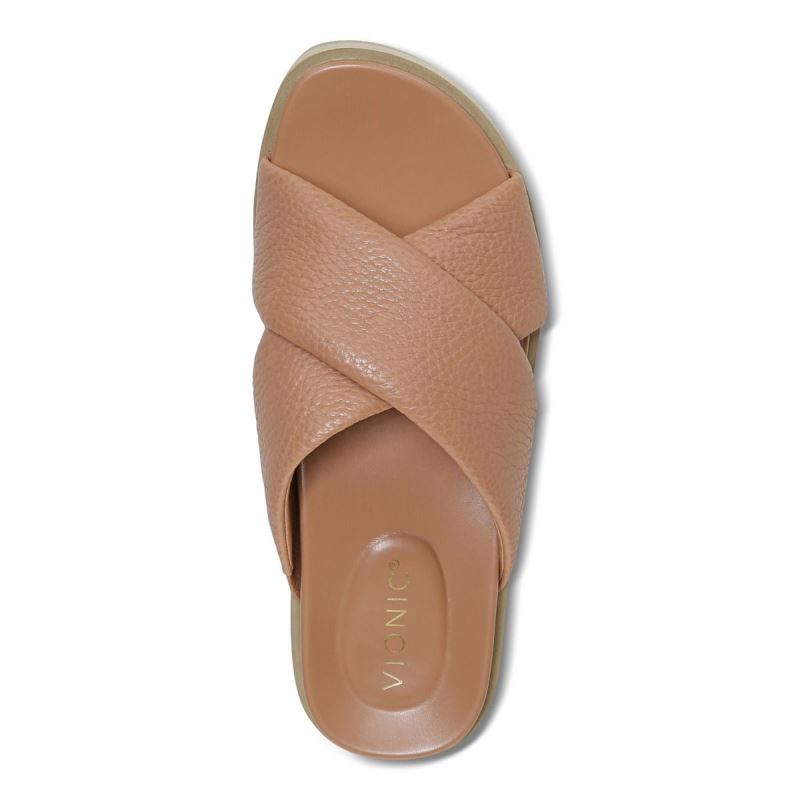 Vionic Women's Vesta Flatform Lug Sandal - Macaroon