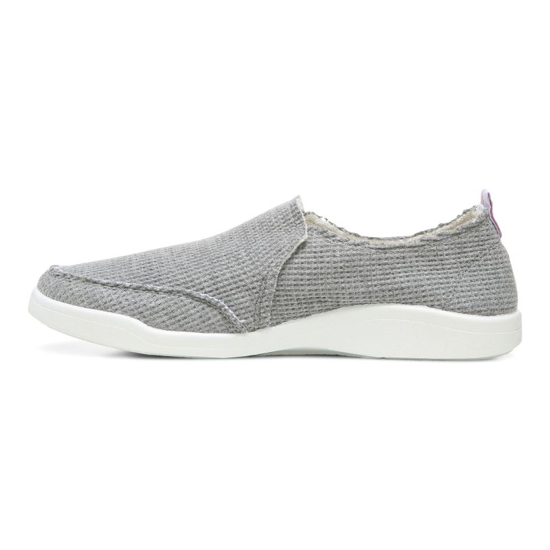 Vionic Women's Malibu Slip On - Charcoal Knit