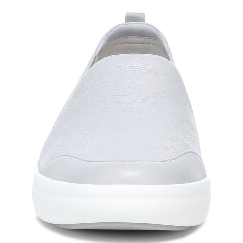 Vionic Women's Penelope Slip on Sneaker - Vapor