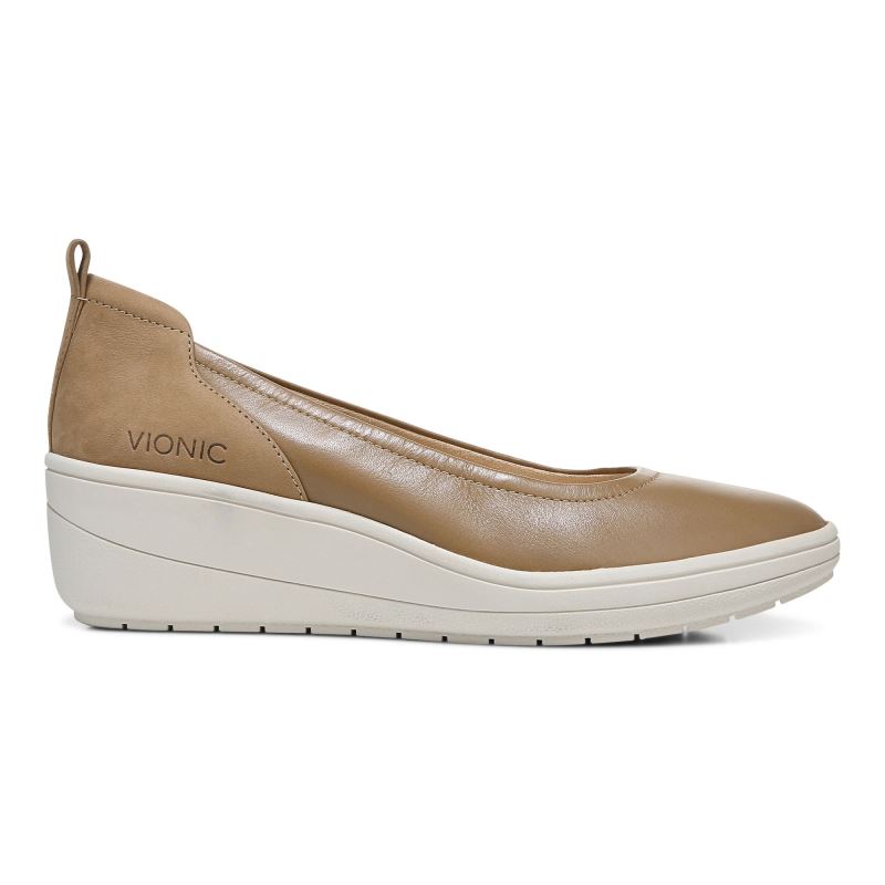 Vionic Women's Jacey Wedge - Toffee