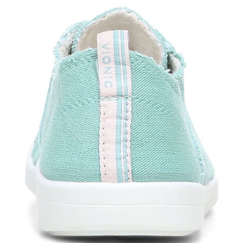Vionic Women's Pismo Casual Sneaker - Wasabi Canvas