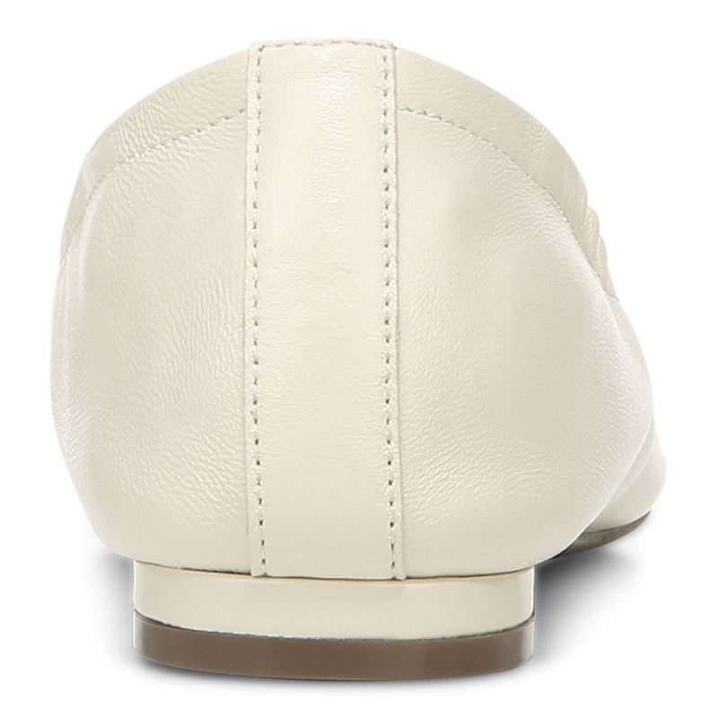 Vionic Women's Alexa Flat - Cream