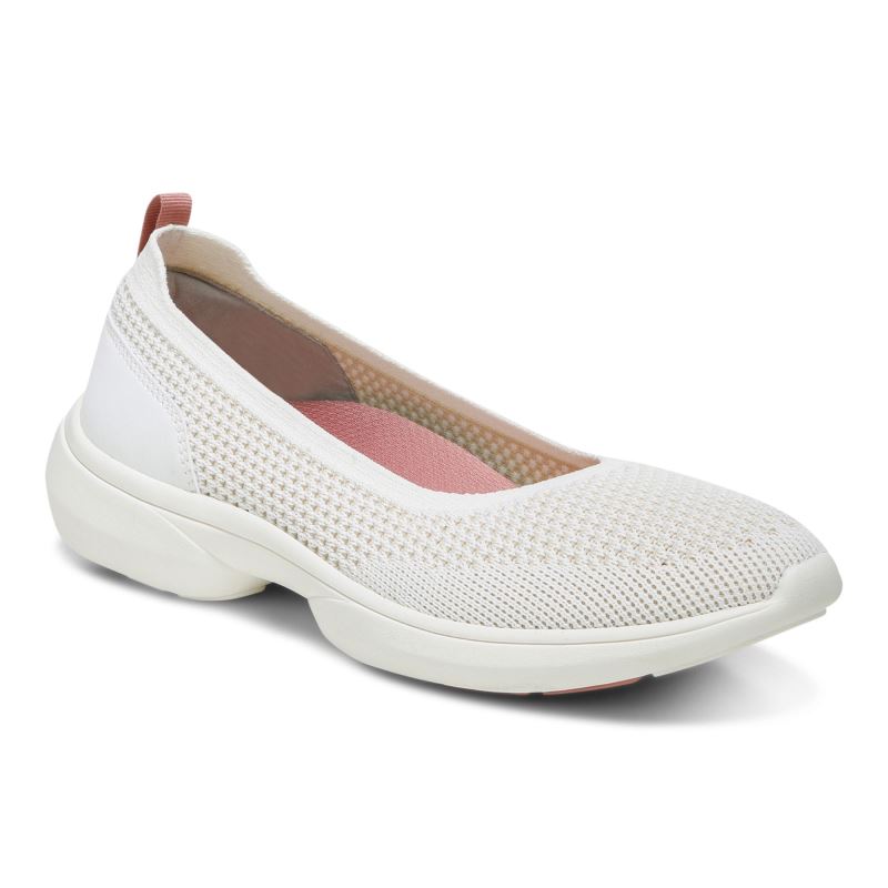 Vionic Women's Kallie Slip on Sneaker - Marshmallow - Click Image to Close
