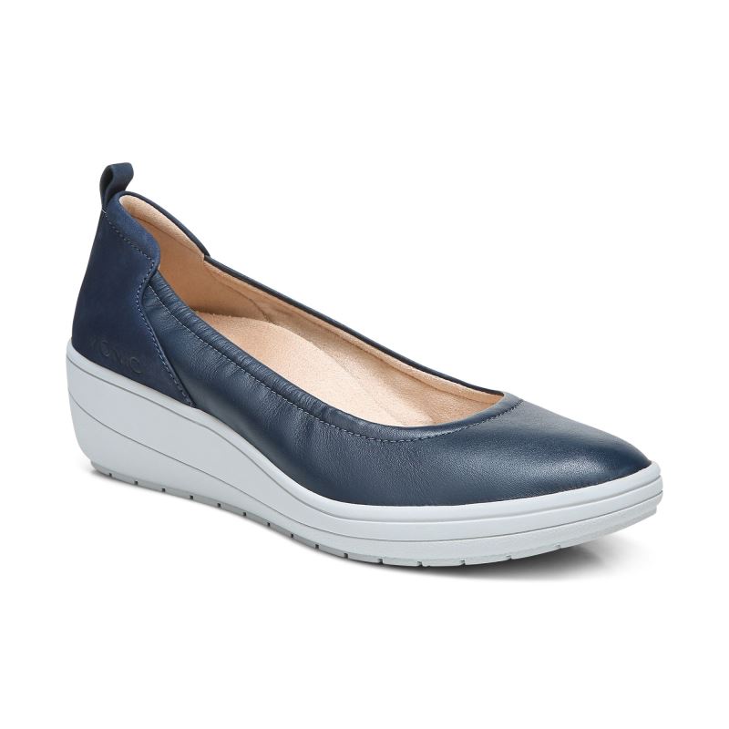 Vionic Women's Jacey Wedge - Navy - Click Image to Close