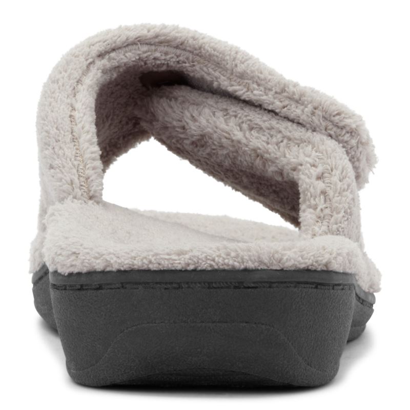 Vionic Women's Relax Slippers - Light Grey