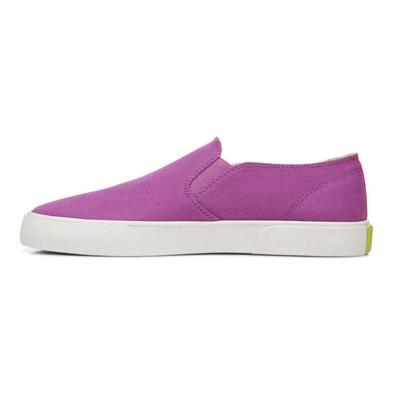 Vionic Women's Groove Slip on Sneaker - Wild Berry