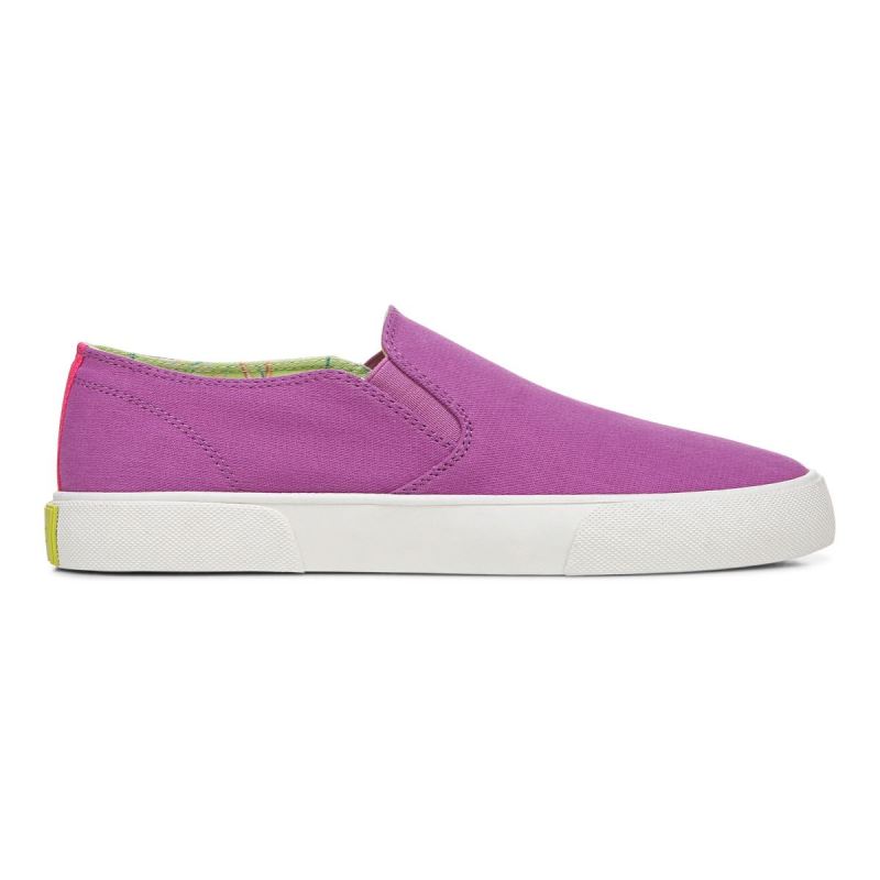 Vionic Women's Groove Slip on Sneaker - Wild Berry