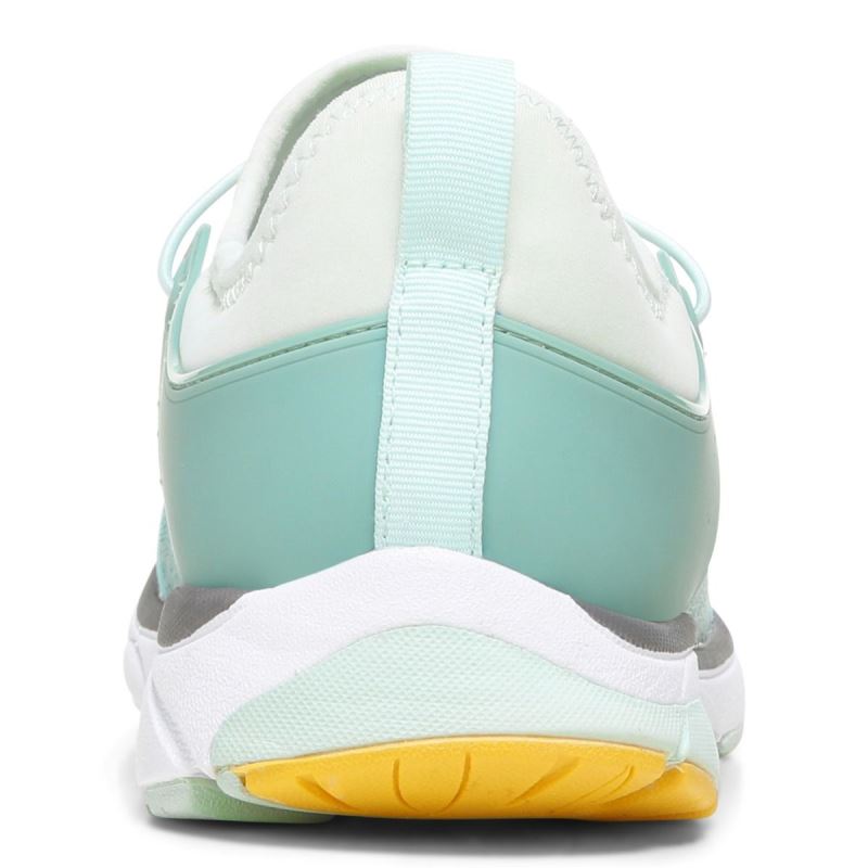 Vionic Women's London Sneaker - Wasabi Mint