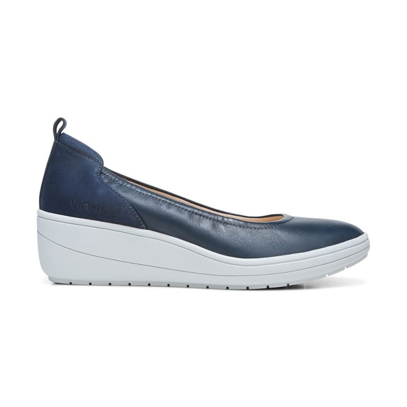 Vionic Women's Jacey Wedge - Navy