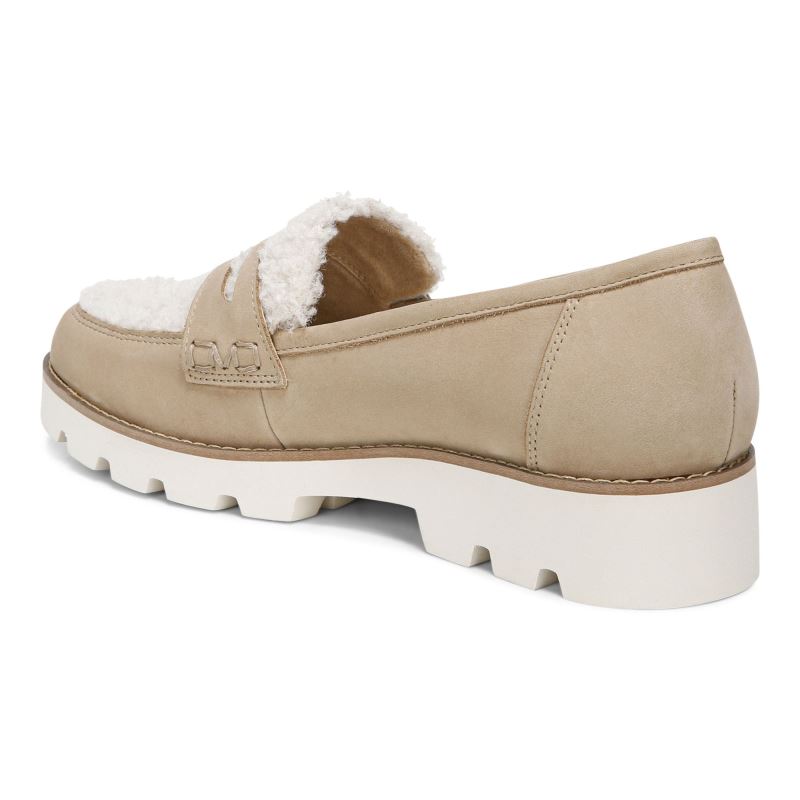 Vionic Women's Cheryl Loafer - Wheat Shearling