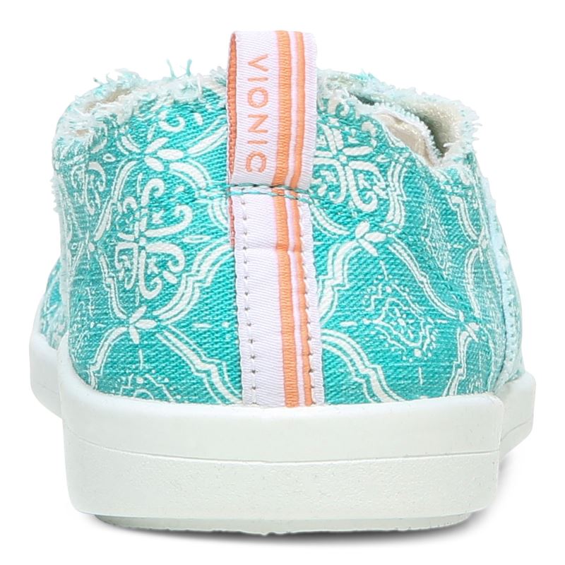Vionic Women's Pismo Casual Sneaker - Aquifer